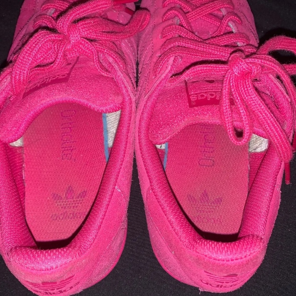 Adidas - Picture 4 of 4